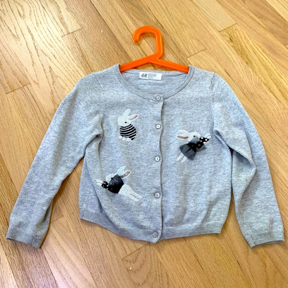 Cardigan size 2-4